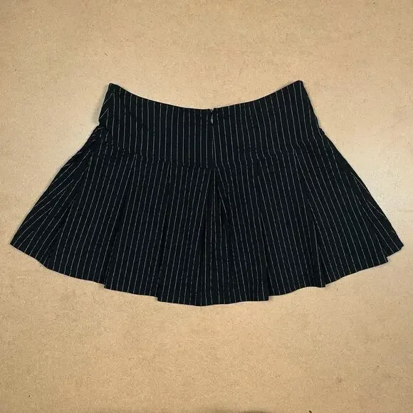 Vintage Lip Service Gangsta Pranksta Pinstripe Black Mini Skirt Medium Y2K Goth - Picture 6 of 15